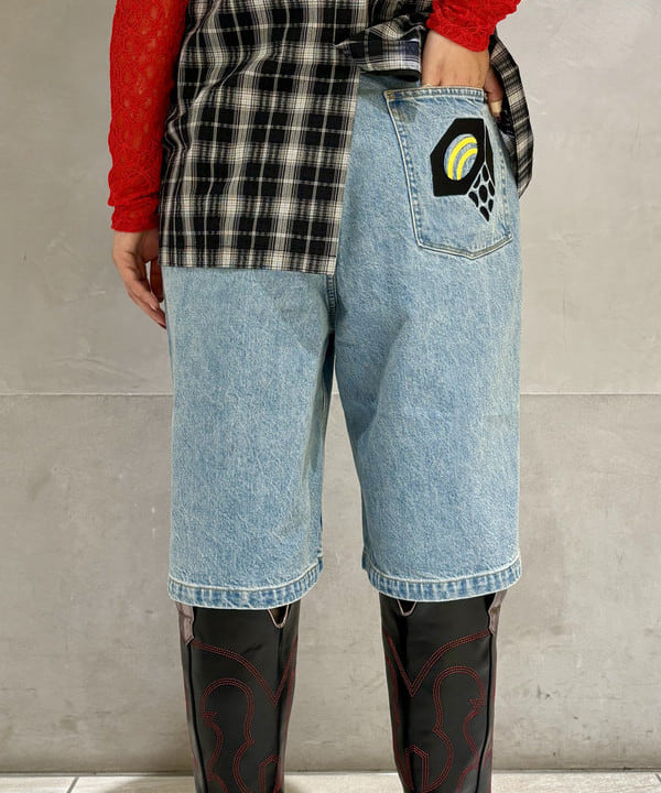 福田 まみさんの「BEAMS WOMEN｜ストレッチレース クルーネック Tシャツ」を使ったコーディネート