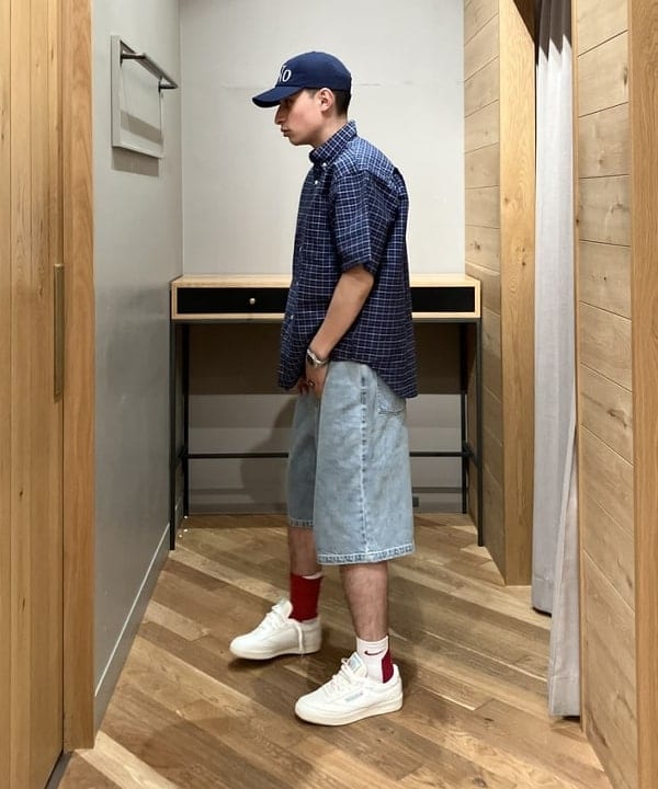 ディクソン 太陽さんの「BEAMS WOMEN｜Reebok / Club C 85 Vintage」を使ったコーディネート