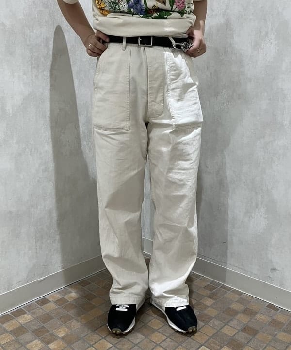 赤羽 花さんの「BEAMS WOMEN｜BEAMS BOY / 25mm WASH ベルト」を使ったコーディネート