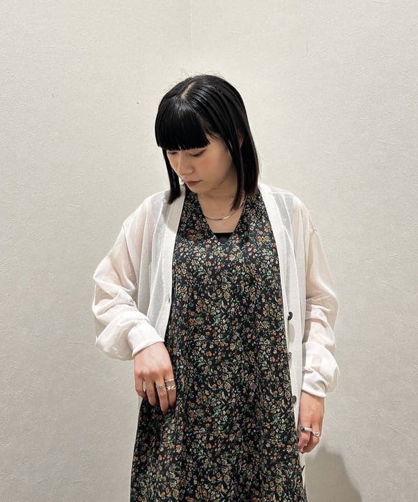 大槻 まひろさんの「BEAMS WOMEN｜VIOLAd&rsquo;ORO / SANDRO ラフィア 2WAY トートバッグ」を使ったコーディネート
