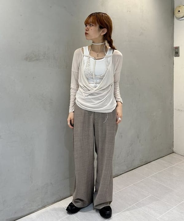 ナツハさんの「BEAMS WOMEN｜maturely / ディープ タック ワイド スラックス」を使ったコーディネート