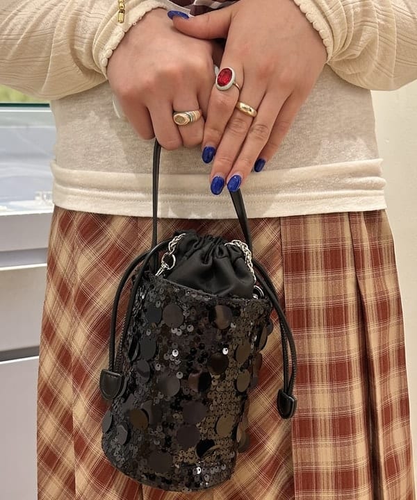 ナカノ アイさんの「BEAMS WOMEN｜チェック プリーツ スカート」を使ったコーディネート