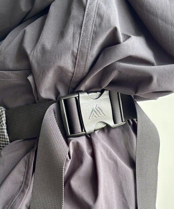 うえきんぐさんの「【別注】GREGORY / Tail Runner RIP STOP」を使ったコーディネート