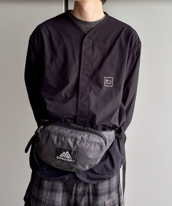 うえきんぐさんの「【別注】GREGORY / Tail Runner RIP STOP」を使ったコーディネート