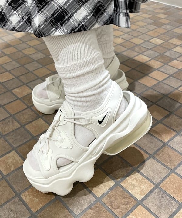 まゆちゃんさんの「BEAMS WOMEN｜チェック プリーツ スカート」を使ったコーディネート