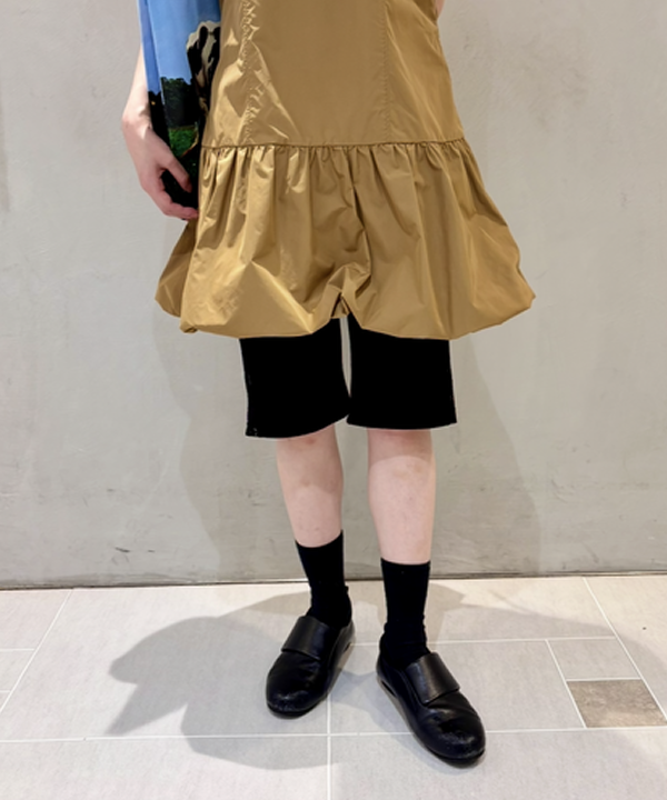 amaさんの「BEAMS WOMEN｜Esschert Design / Shopping bag farm animals アニマル バッグ」を使ったコーディネート