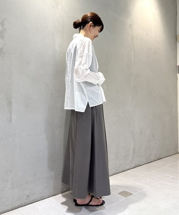 ヒライさんの「BEAMS WOMEN｜ドローコード タフタ スカート」を使ったコーディネート