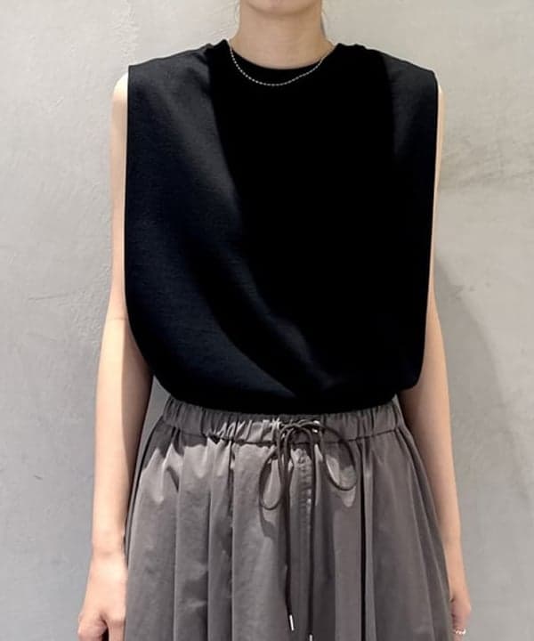 ヒライさんの「BEAMS WOMEN｜ドローコード タフタ スカート」を使ったコーディネート