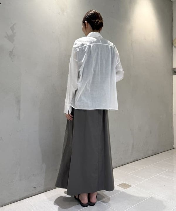 ヒライさんの「BEAMS WOMEN｜ドローコード タフタ スカート」を使ったコーディネート