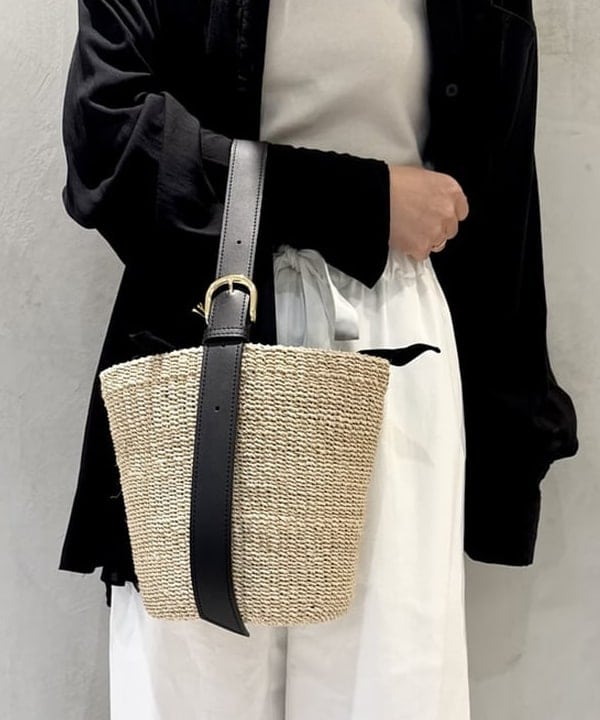 ヒライさんの「BEAMS WOMEN｜ウエストリボン ドライ パンツ」を使ったコーディネート