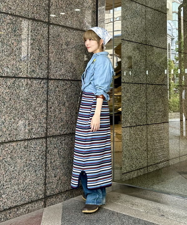 小原 もこさんの「BEAMS WOMEN｜マルチボーダー ワンピース」を使ったコーディネート