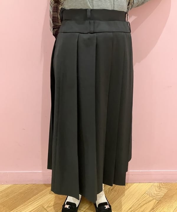 晶さんの「BEAMS WOMEN｜ナイロン ボストン バッグ」を使ったコーディネート