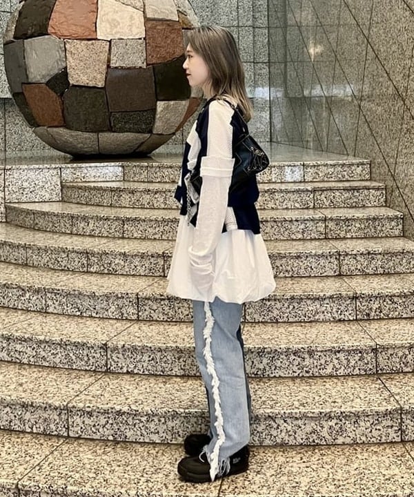 YABUさんの「BEAMS WOMEN｜レース アップ ミニ バッグ」を使ったコーディネート