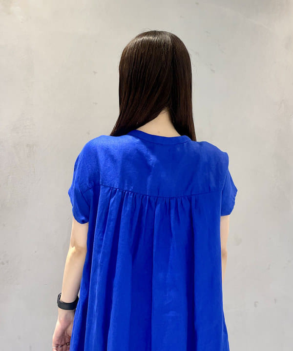 カタヤマ アヤさんの「BEAMS WOMEN｜ストライプ ジャカード ワイド パンツ」を使ったコーディネート