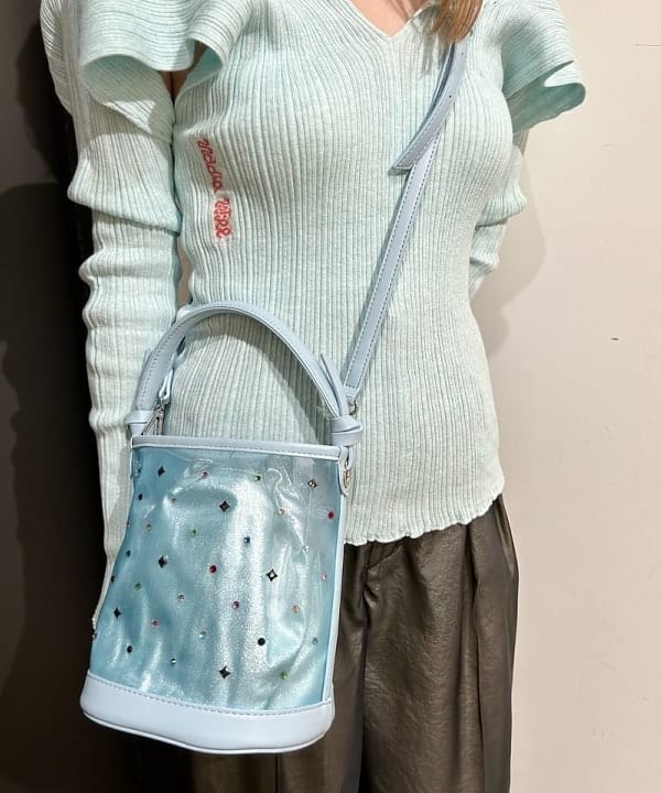 早川 萌子さんの「BEAMS WOMEN｜シアー レイヤード ワイド パンツ」を使ったコーディネート