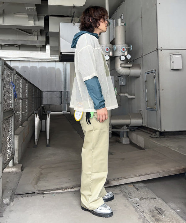 タマイユウトさんの「BEAMS WOMEN｜メッシュ プリント Tシャツ」を使ったコーディネート