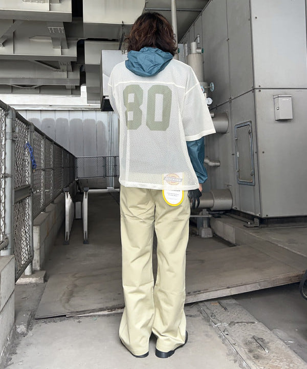 タマイユウトさんの「BEAMS WOMEN｜メッシュ プリント Tシャツ」を使ったコーディネート