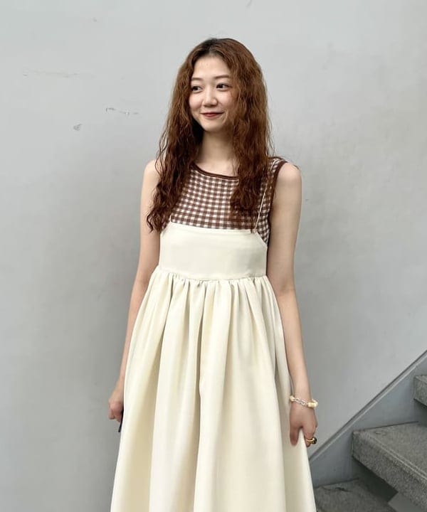 Yumenoさんの「BEAMS WOMEN｜シアー ハイソックス」を使ったコーディネート