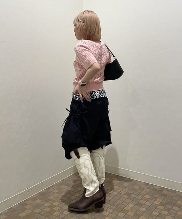 まゆちゃんさんの「BEAMS WOMEN｜ケーブル クルーネック ニット」を使ったコーディネート