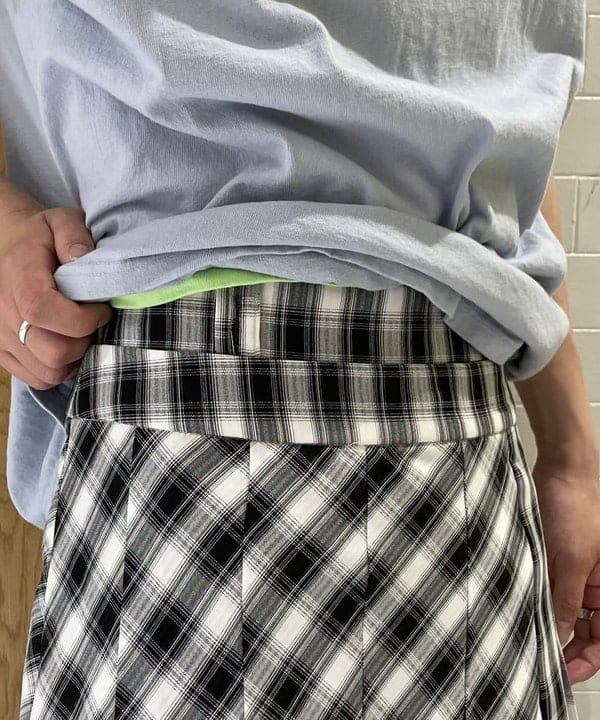 マツミヤさんの「BEAMS WOMEN｜【別注】Goodwear / タンクトップ」を使ったコーディネート