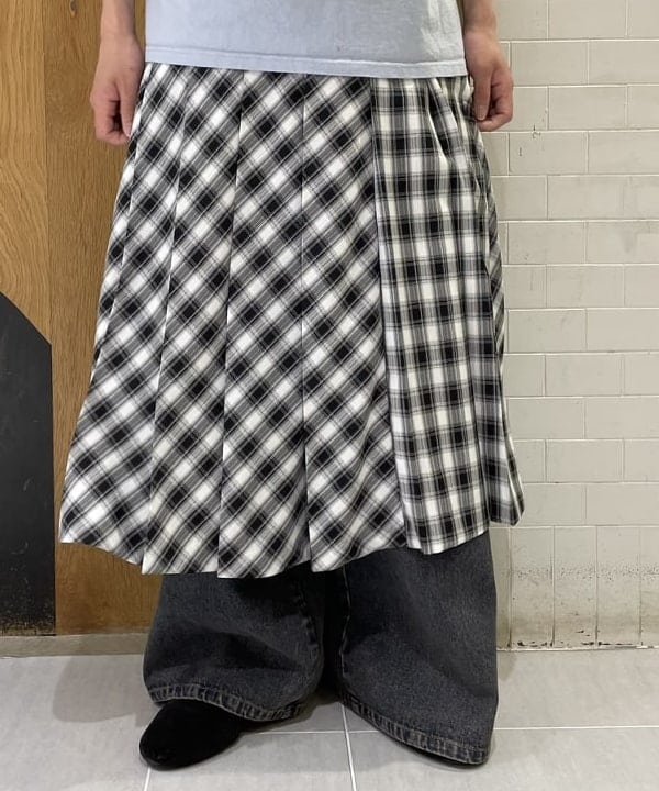 マツミヤさんの「BEAMS WOMEN｜【別注】Goodwear / タンクトップ」を使ったコーディネート