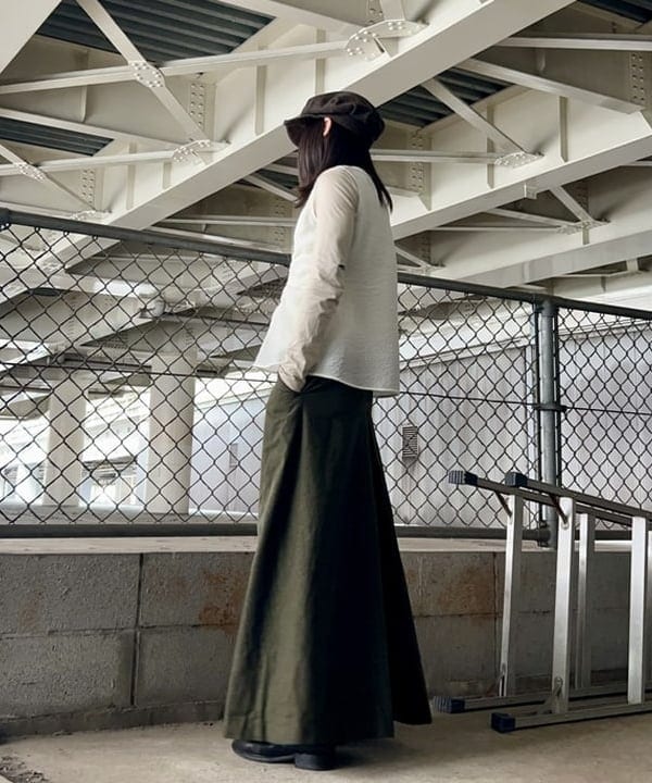 翔さんの「BEAMS WOMEN｜ジャカード バッグギャザー ノースリーブブラウス」を使ったコーディネート