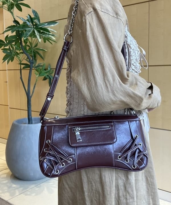 Hazukiさんの「BEAMS WOMEN｜ストライプ ジャカード ワイド パンツ」を使ったコーディネート