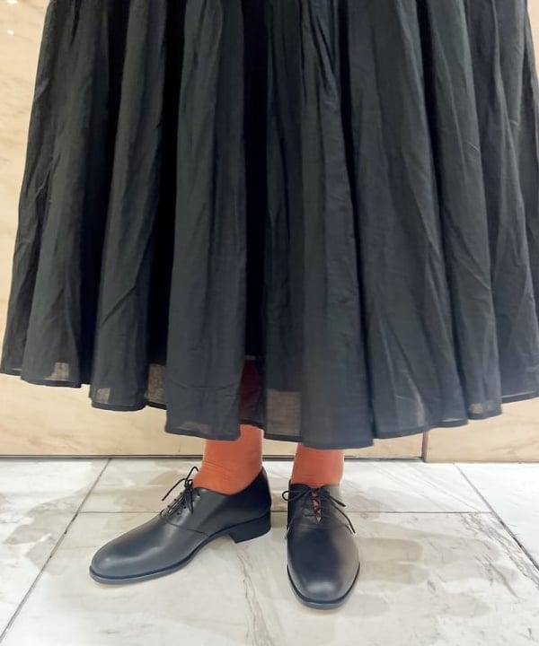 中丸　栞さんの「BEAMS WOMEN｜MARIHA / 春のすずらん ソリッド ワンピース」を使ったコーディネート