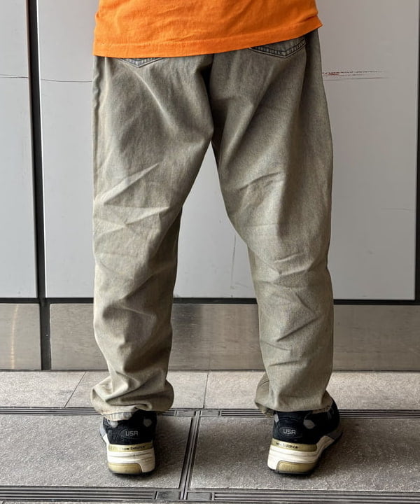 うえきんぐさんの「ワイド テーパード デニム」を使ったコーディネート