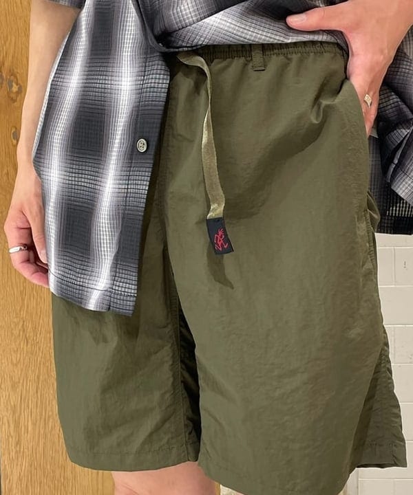 マツミヤさんの「BEAMS WOMEN｜オンブレ チェック ルーズ シャツ」を使ったコーディネート