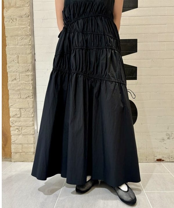 ヒカリさんの「BEAMS WOMEN｜フーディー ジップ ベスト」を使ったコーディネート