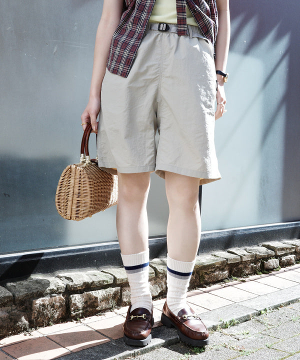 Joさんの「BEAMS WOMEN｜【別注】Gramicci / オール コンディション ショーツ 25SS」を使ったコーディネート