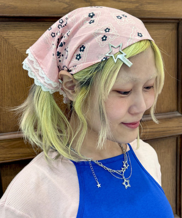 はっとりさんの「BEAMS WOMEN｜【別注】GOOD ROCK SPEED / NEW YORK CITY ワンピース」を使ったコーディネート