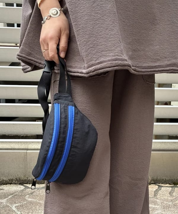 森川 夏衣さんの「BEAMS WOMEN｜カット クリア バングル」を使ったコーディネート