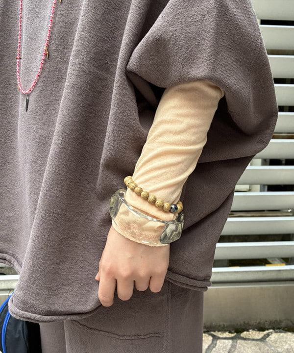 森川 夏衣さんの「BEAMS WOMEN｜カット クリア バングル」を使ったコーディネート