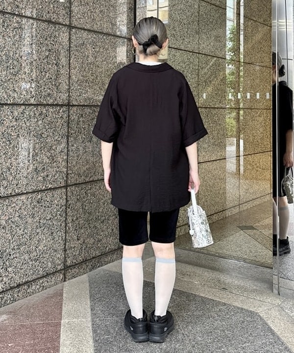 YABUさんの「BEAMS WOMEN｜フロント リボン ノースリーブ トップス」を使ったコーディネート