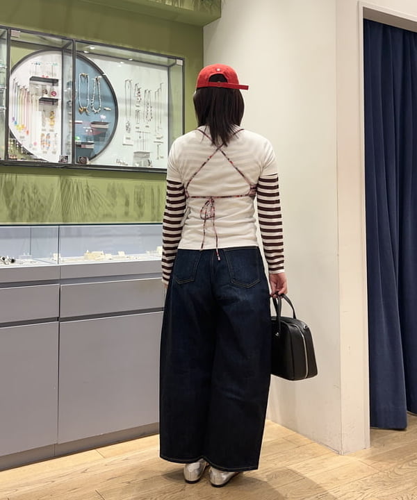 ヒナさんの「BEAMS WOMEN｜【別注】BEAURE / ボストンバッグ M」を使ったコーディネート