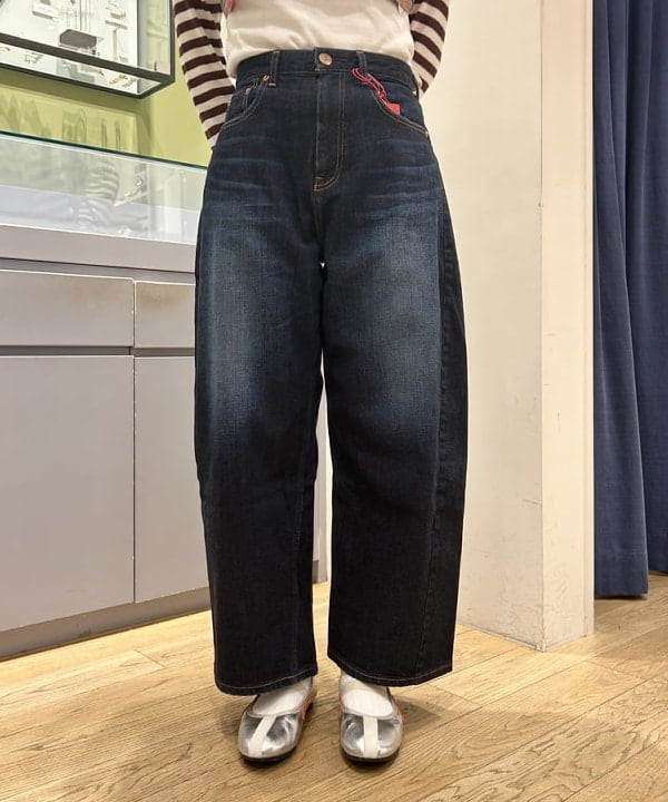 ヒナさんの「BEAMS WOMEN｜【別注】BEAURE / ボストンバッグ M」を使ったコーディネート