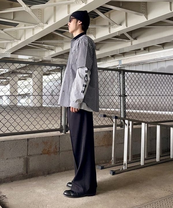 高遠 恒巳さんの「BEAMS WOMEN｜2プリーツ ワイド スラックス」を使ったコーディネート