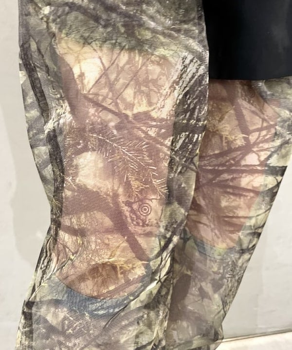 カタヤマ アヤさんの「BEAMS WOMEN｜フリンジ 2WAY ジレ ブラウス」を使ったコーディネート