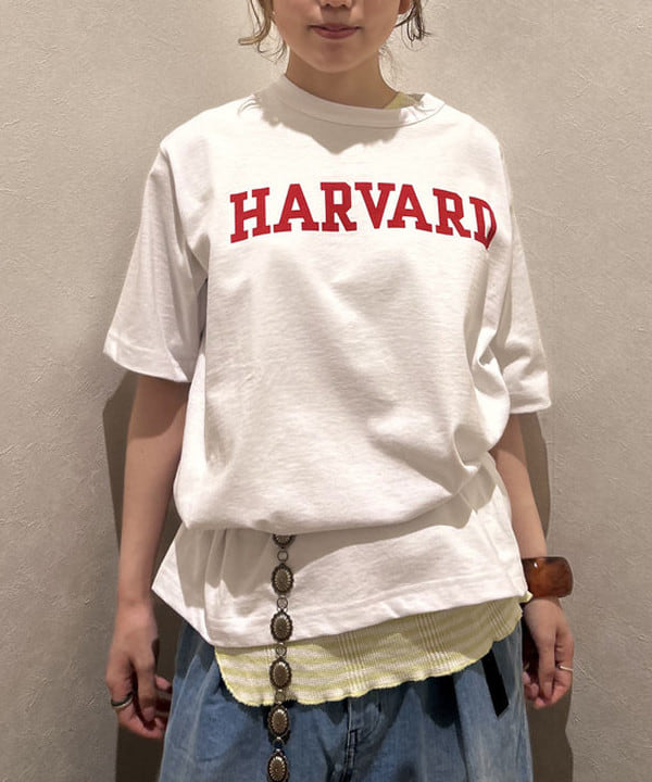 小原 もこさんの「BEAMS WOMEN｜ARROW NOVELTY / コンチョ ベルト 22FW」を使ったコーディネート