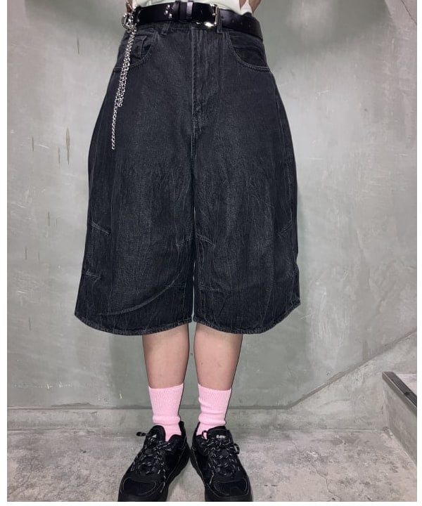 シマダリツコさんの「BEAMS WOMEN｜ARC'TERYX / Granville Crossbody Bag」を使ったコーディネート