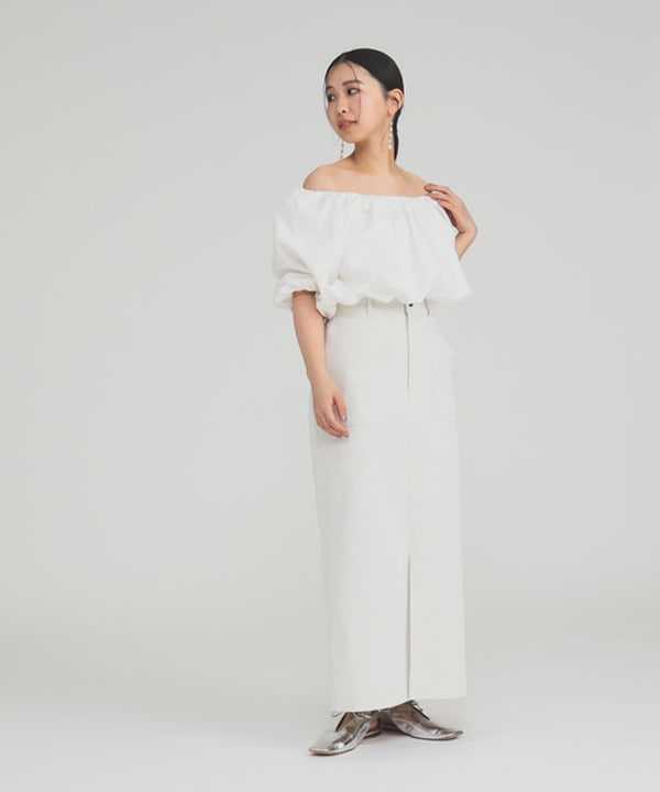 佐藤 美樹さんの「BEAMS WOMEN｜2WAY オフショルダーブラウス」を使ったコーディネート