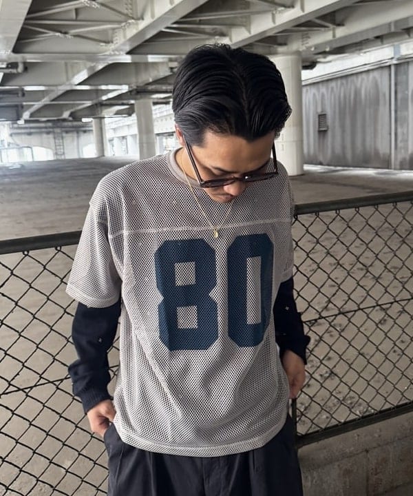 川崎 駿希さんの「BEAMS WOMEN｜ダンガリー 2プリーツ スラックス」を使ったコーディネート