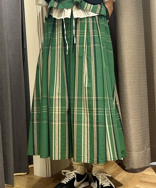 MATSUMOTO AMIさんの「BEAMS WOMEN｜スラブ ミックス ソックス」を使ったコーディネート