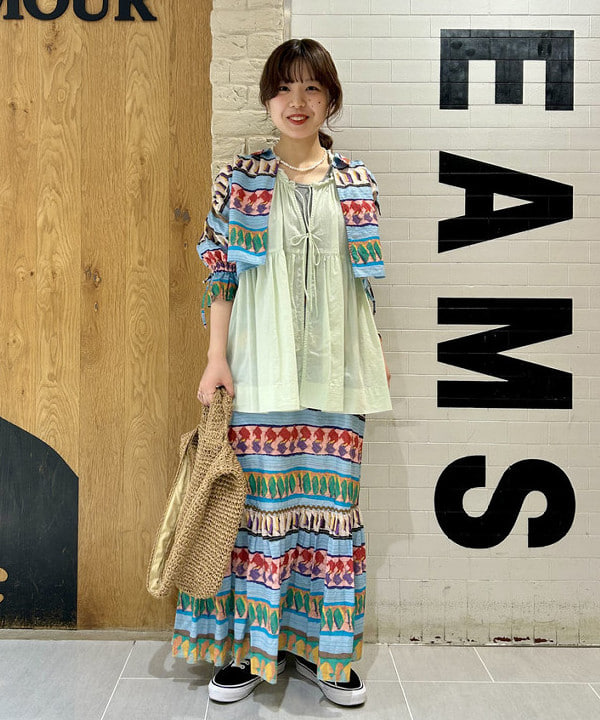 ナツハさんの「BEAMS WOMEN｜セミノール プリント スカート」を使ったコーディネート