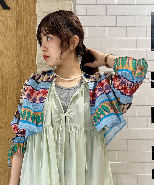 ナツハさんの「BEAMS WOMEN｜セミノール プリント スカート」を使ったコーディネート