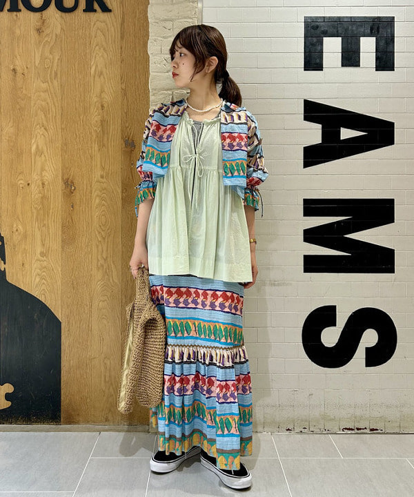 ナツハさんの「BEAMS WOMEN｜セミノール プリント スカート」を使ったコーディネート