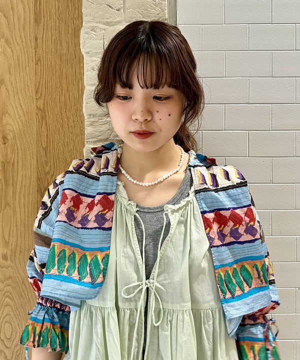 ナツハさんの「BEAMS WOMEN｜セミノール プリント スカート」を使ったコーディネート