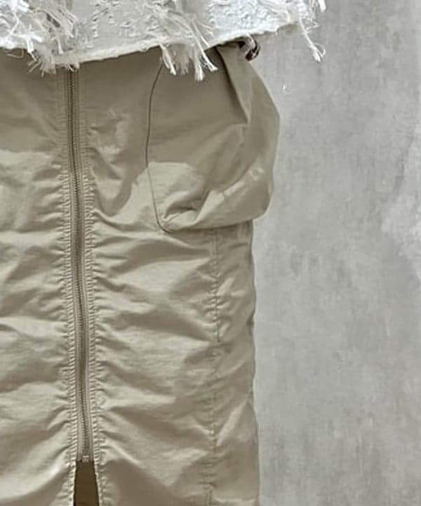 YABUさんの「BEAMS WOMEN｜フリンジ ジャカード キャミソール」を使ったコーディネート